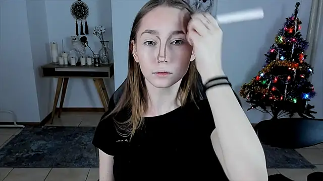 fuunnybunny online show from December 20, 2024, 1:22 pm