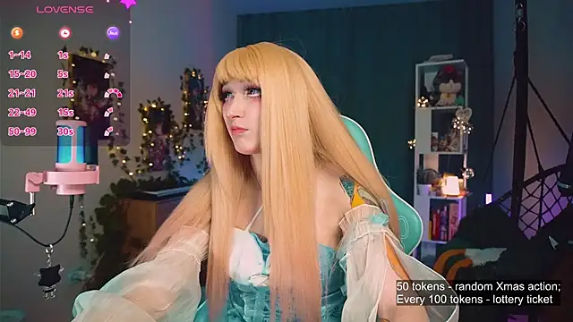 koshkasenpai online show from December 18, 2024, 1:02 pm