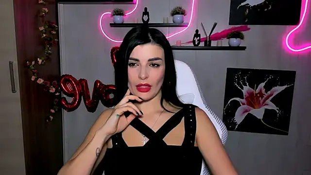 KayWuds online show from March 13, 2025, 4:05 am