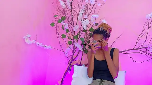 Charlotte Love10 online show from March 15, 2026, 11:38 am