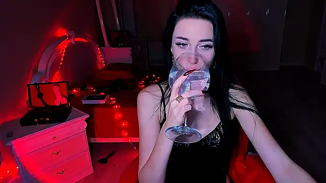 lovely desire online show from December 28, 2024, 2:53 pm