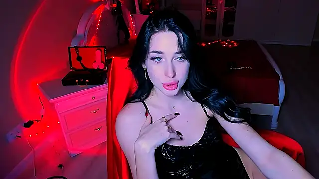 lovely desire online show from January 4, 2025, 3:17 pm