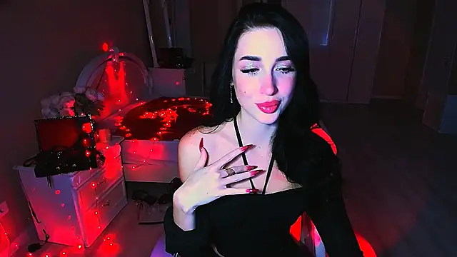 lovely desire online show from October 21, 2025, 9:43 am