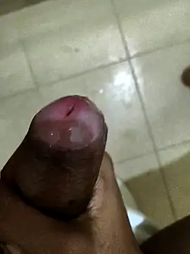 Snapshot of naughtiestdaddy chatting on January 13, 2026, 6:46 pm naughtiestdaddy online show from January 13, 2026, 6:46 pm