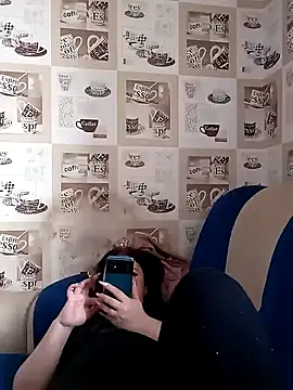 Veronica-Celie online show from February 9, 2025, 12:52 pm