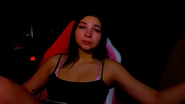 Beg me now online show from February 11, 2025, 10:18 pm