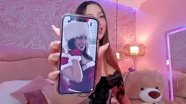 EmilyCollinss1 online show from November 23, 2025, 10:26 am