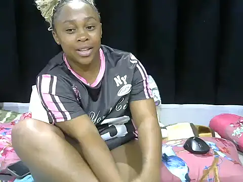 Pearl 00 online show from April 21, 2026, 2:51 am