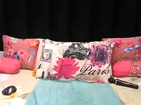 Pearl 00 online show from June 5, 2026, 6:52 am
