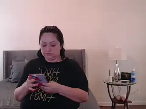 AlyssiaAmoreXO online show from February 23, 2025, 4:57 pm