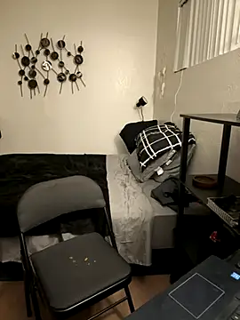 PEGATIVET online show from October 21, 2025, 9:43 am