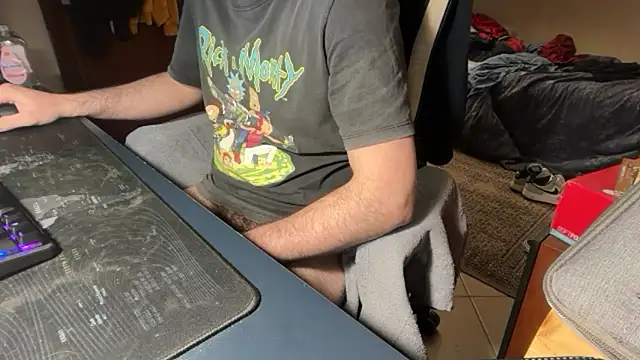 sbrodo96 online show from April 6, 2026, 7:26 pm