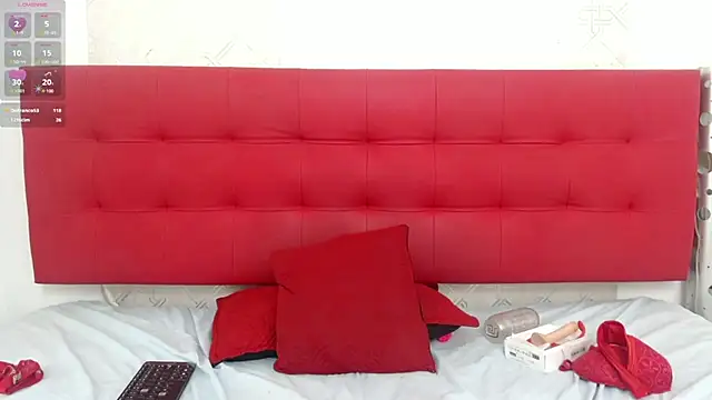 Celestial Queen  online show from February 26, 2025, 4:03 pm