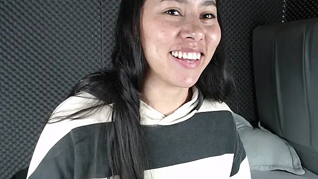  joy yva online show from January 7, 2026, 10:01 pm