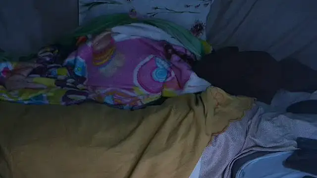 VeneRed online show from October 1, 2025, 6:41 am