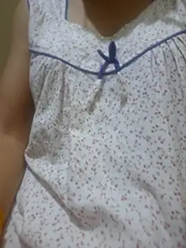 Melody Shyla online show from December 5, 2025, 6:37 pm