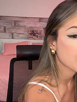 Alisha-Bond online show from January 11, 2025, 1:37 am