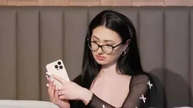 AllisonSky online show from January 29, 2025, 1:17 pm