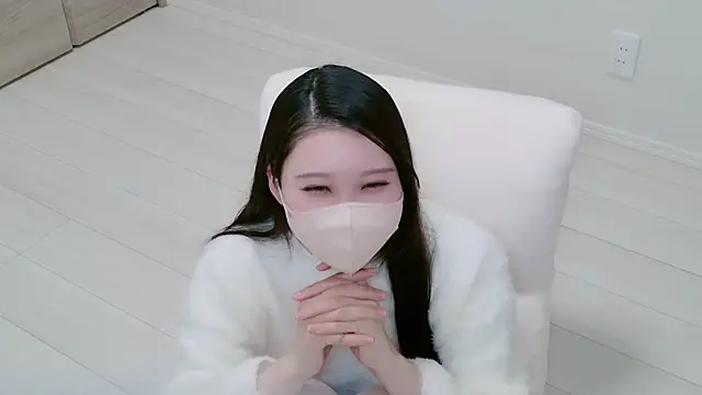 yuki room online show from April 1, 2026, 12:06 pm