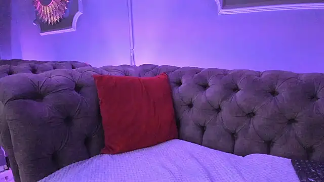 Lucy Williiams online show from December 9, 2024, 6:25 pm