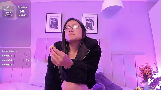 Lucy Williiams online show from January 30, 2025, 9:04 am