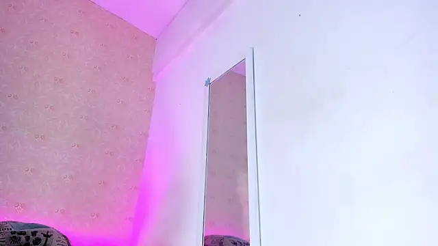 AMAIAA LOVE online show from January 29, 2025, 12:13 pm