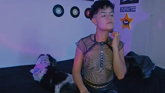 alex one888 online show from September 11, 2025, 10:21 pm