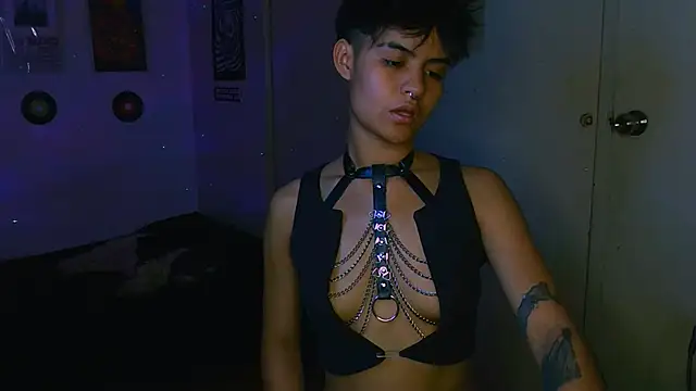 alex one888 online show from November 12, 2025, 10:41 pm