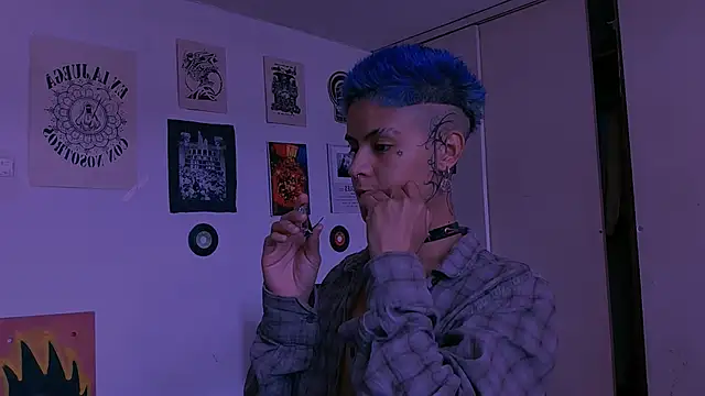 alex one888 online show from April 24, 2026, 7:38 pm