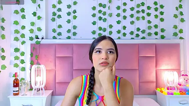 kaily sweet1 online show from April 20, 2026, 11:13 am