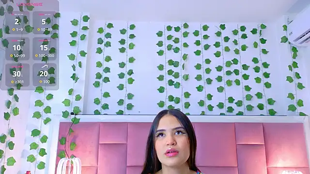Snapshot of kaily_sweet1 chatting on May 21, 2026, 11:17 am kaily sweet1 online show from May 21, 2026, 11:17 am