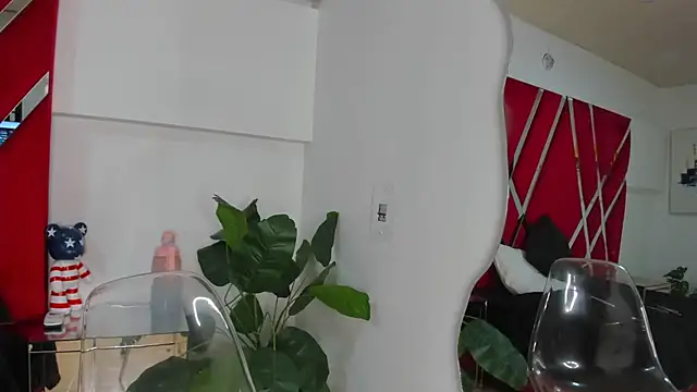 Milanxht online show from September 8, 2025, 8:30 pm