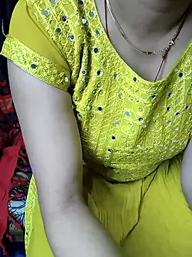 Snapshot of kaveerpooja947 chatting on January 12, 2026, 3:17 pm kaveerpooja947 online show from January 12, 2026, 3:17 pm