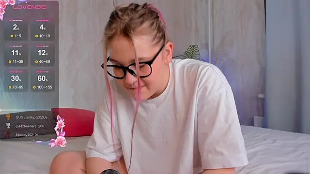 Colleen Blake online show from March 17, 2025, 7:58 pm