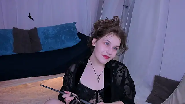 Colleen Blake online show from October 30, 2025, 5:02 pm