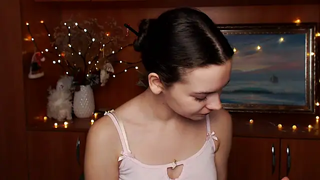  SusieSu  online show from December 26, 2024, 9:33 am