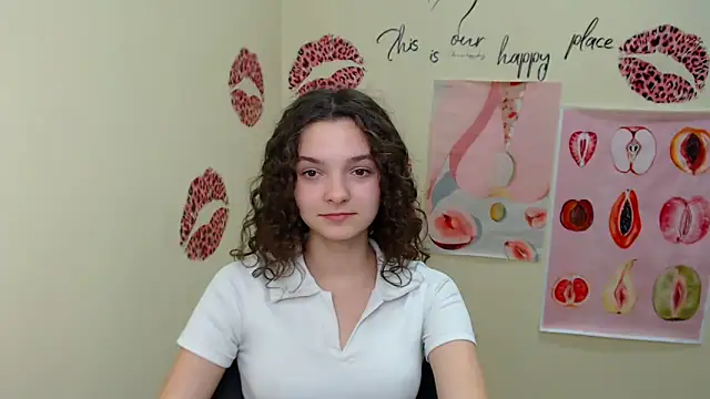  SusieSu  online show from January 26, 2025, 4:20 pm