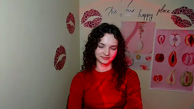  SusieSu  online show from March 8, 2025, 5:07 am