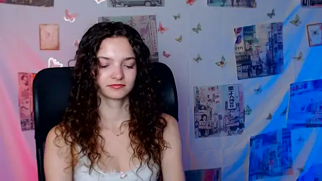  SusieSu  online show from June 4, 2026, 6:08 am