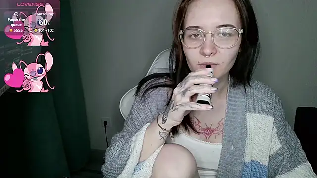 crashtest 13 online show from November 3, 2025, 8:54 pm