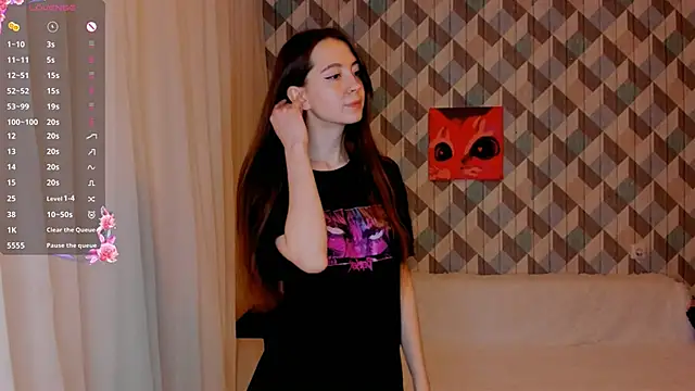 EvaBradley online show from February 17, 2025, 3:53 pm