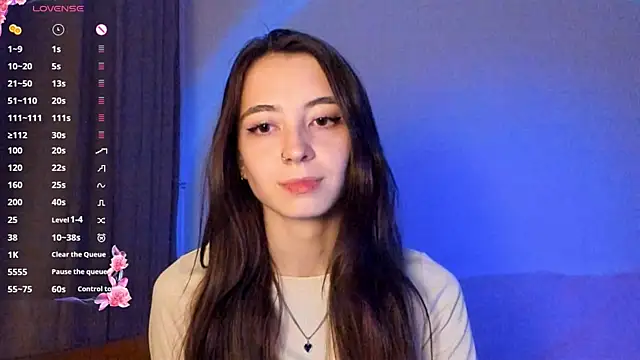 EvaBradley online show from September 19, 2025, 6:08 pm