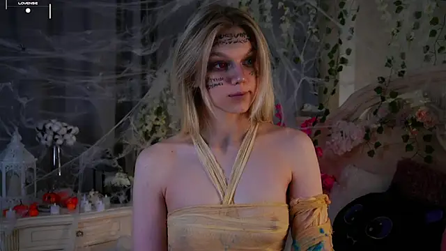 EdlinAlliston online show from October 30, 2025, 3:02 pm