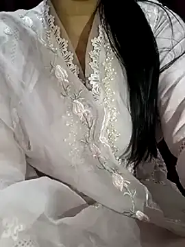 Anamika Kapoor online show from January 28, 2025, 8:58 pm