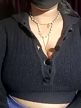 Anamika Kapoor online show from February 9, 2025, 11:04 pm