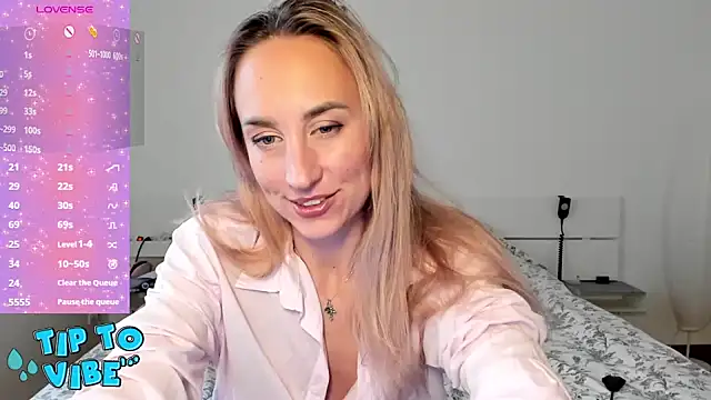 lady Nati online show from January 7, 2025, 2:51 pm