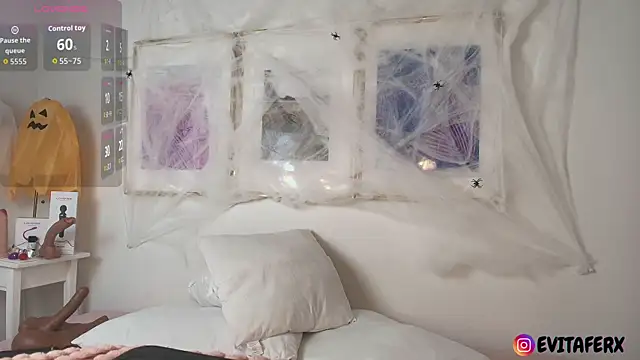 Eva depp online show from October 16, 2025, 1:45 pm