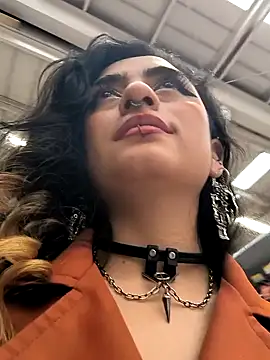 Lila Desiree online show from December 31, 2024, 9:39 pm