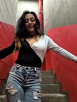 Lila Desiree online show from February 25, 2025, 12:36 am