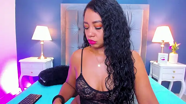 Kamila-Kane online show from February 28, 2025, 7:46 pm